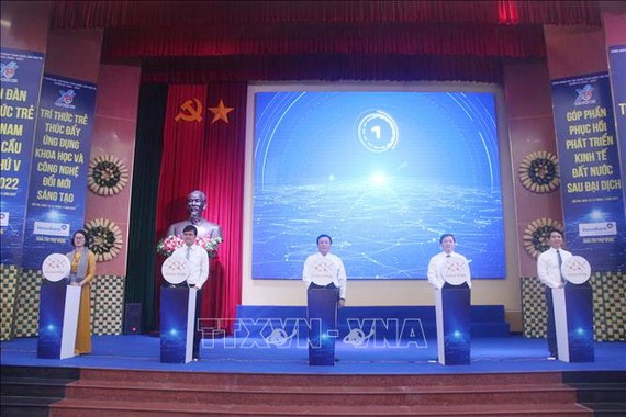 2022年第5次全球越南年輕知識份子論壇開幕儀式。（圖：越通社）