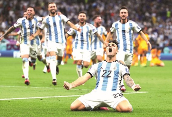 阿根廷球隊慶祝晉級４強。（圖：互聯網）