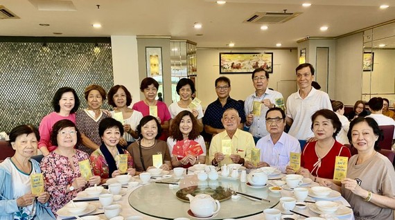 执委会欢聚合照。