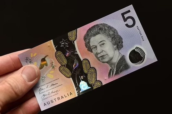 现时的5澳元纸币是唯一印有英女皇伊利沙伯二世肖像的澳洲纸币。(（图：互联网）