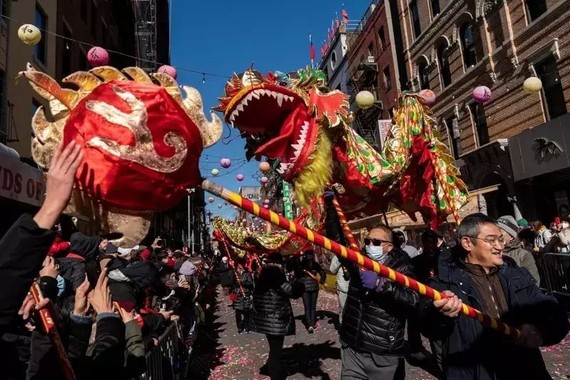 农历春节在纽约有愈来愈多人庆祝，马泰提案将该节日列为纽约市公共假日。 （图：路透社）