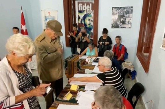 古巴人民投票选举任期5年的国民议会议员。（图：互联网）