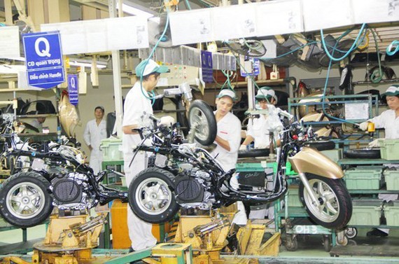 越南摩托車組裝廠。（圖片來源：互聯網）