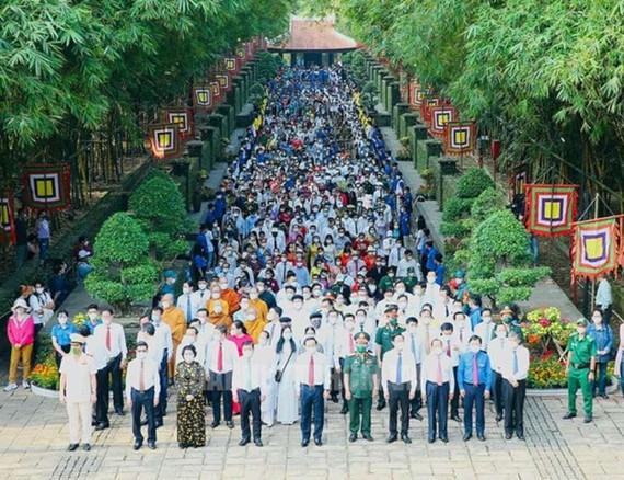 全國隆重舉行緬懷雄王始祖儀式 ảnh 1