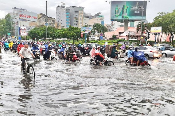 6月2日下午的強降雨已導致市中心部分區域受淹。