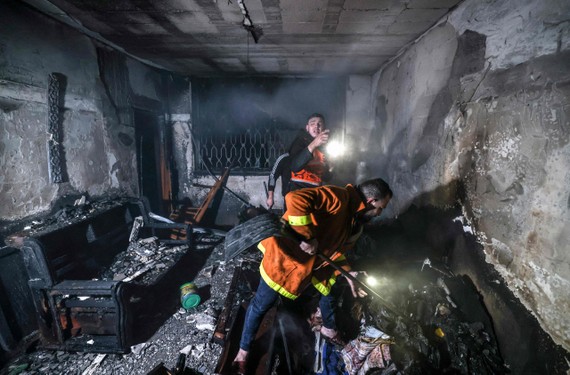 加沙地帶難民營火災致 21 死