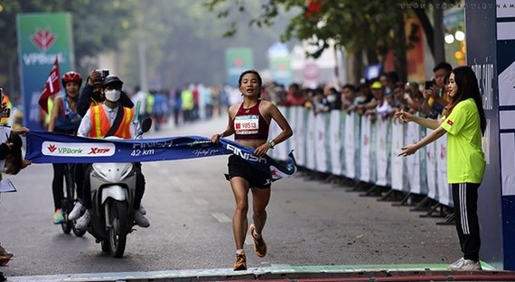 今年河内国际马拉松赛将有万名运动员参赛