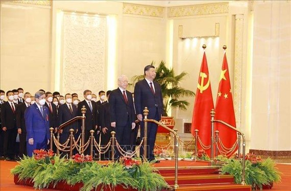 中國國家主席習近平為越共中央總書記阮富仲訪華舉行歡迎儀式 ảnh 1