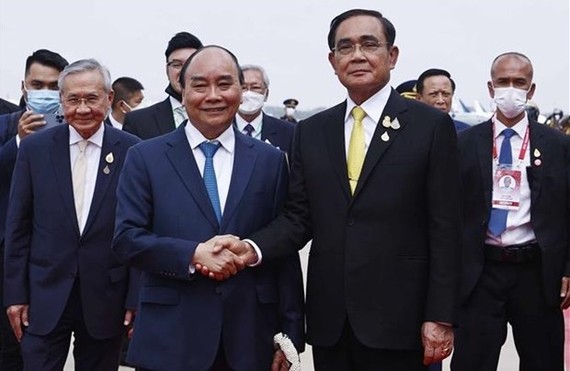 國家主席阮春福 與泰國總理巴育。