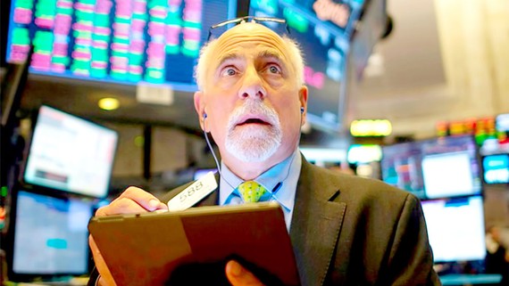 Mỹ - Trung Quốc: Chạy đua trì hoãn đợt áp thuế mới Các nhà đầu tư chứng khoán lo lắng về khoản thuế quan của Mỹ với hàng hóa Trung Quốc dịp cuối năm