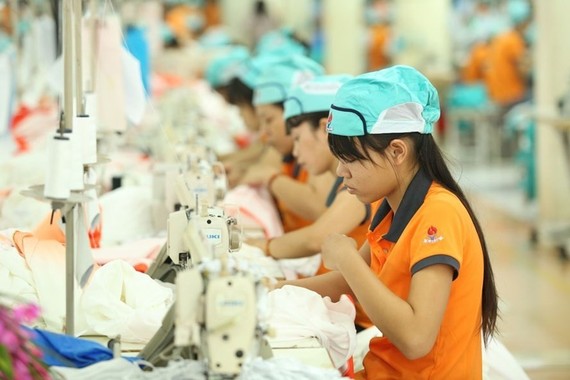 Việt Nam xếp thứ hai trong ASEAN về giảm bất bình đẳng năm 2020  Xét tương quan trong với thế giới và khu vực, Việt Nam đang làm tốt hơn về chi tiêu cho y tế và an sinh xã hội, hiệu suất thu thuế cao, và thúc đẩy các quyền của phụ nữ trong lao động