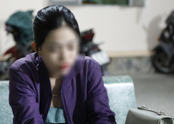 Cô gái 23 tuổi dùng tài khoản Zalo điều hành đường dây mại dâm Nguyễn Thị Kim Nguyên tại cơ quan công an