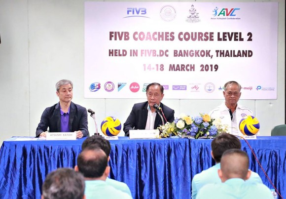 Câu chuyện bóng chuyền: Đỉnh cao châu Á và tầm thấp vùng trũng ảnh 1