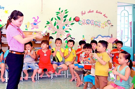 Triển khai từ 2016, nhưng chưa có quy định tiêu chuẩn sữa học đường dùng trong trường học ảnh 1
