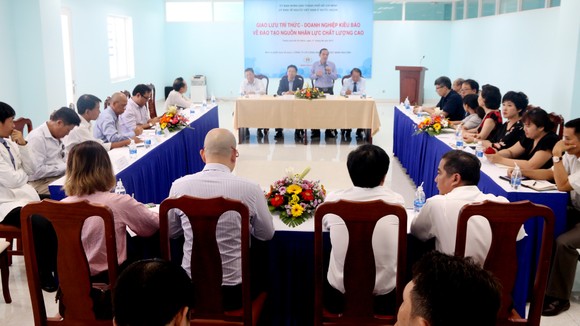 Kết nối trí thức doanh nghiệp kiều bào với đào tạo nguồn nhân lực ảnh 1
