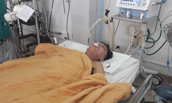 Bệnh viện Đa khoa Quảng Trị dùng 5 lít bia chữa ngộ độc rượu cho bệnh nhân 48 tuổi ảnh 1