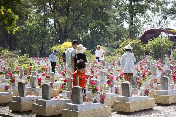 Tháng 7 tri ân nơi miền đất lửa Quảng Trị ảnh 4