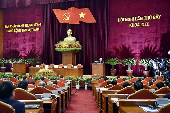 Thông qua nhiều vấn đề quan trọng của đất nước ảnh 2