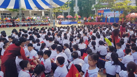 Hơn 22 triệu học sinh, sinh viên cả nước dự lễ khai giảng năm học mới ảnh 3
