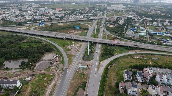 Hàng loạt dự án hạ tầng trọng điểm lỗi hẹn ảnh 2