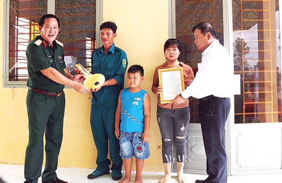 An dân giữ đất biên cương ảnh 1