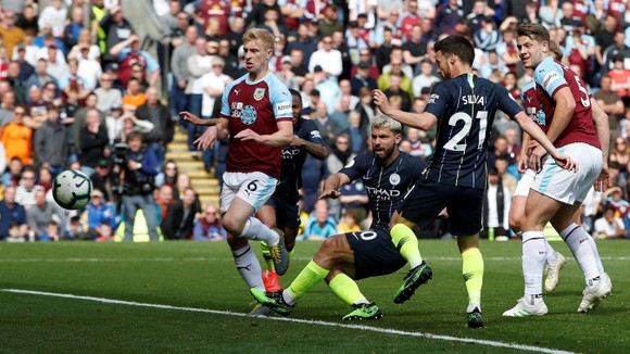 TRỰC TIẾP Burnley - Man City: Chờ Aguero lên tiếng ảnh 8