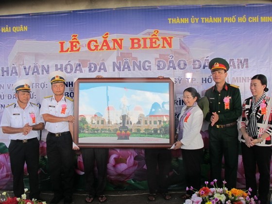 Kết thúc hải trình “Vì Trường Sa thân yêu – Vì tuyến đầu Tổ quốc” ảnh 3