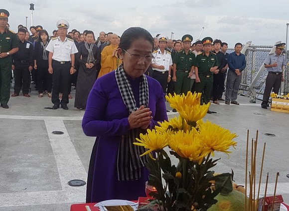 Kết thúc hải trình “Vì Trường Sa thân yêu – Vì tuyến đầu Tổ quốc” ảnh 5