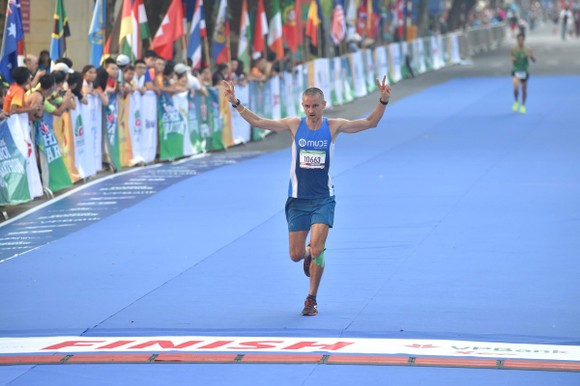 VPBank Hanoi Marathon - Giải chạy nhân văn, cách gây quỹ từ thiện độc đáo ảnh 2