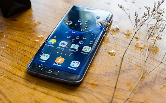 Top 3 “flagship” chạy android trong tầm giá 4 - 6 triệu đồng nên mua ảnh 3