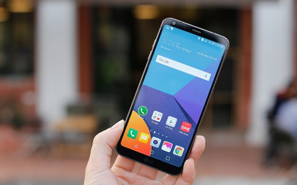 Top 3 “flagship” chạy android trong tầm giá 4 - 6 triệu đồng nên mua ảnh 2