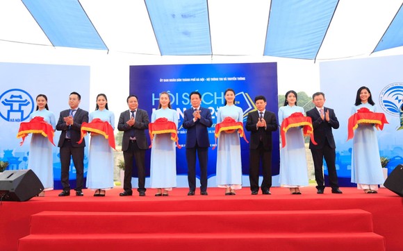 Hội sách Hà Nội 2019: Cổ vũ tinh thần hiếu học, yêu sách của người dân ảnh 1
