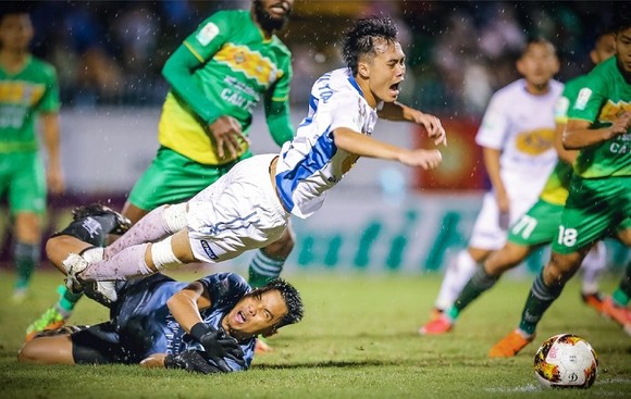 V-League 2019 nhiều khả năng sẽ áp dụng công nghệ VAR ảnh 1