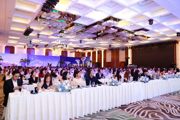 Vincom Retail ra mắt 3 Đại Trung tâm thương mại mới ảnh 1