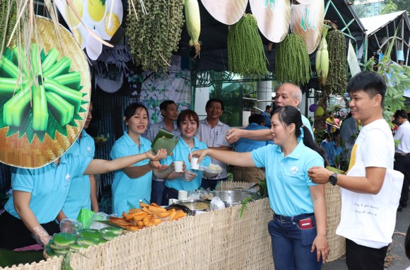 Nhiều hoạt động nghĩa tình tại ngày hội Sawaco lần 2 ảnh 4