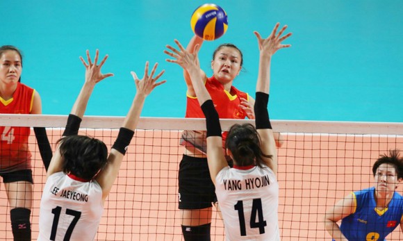 Đội tuyển bóng chuyền nữ hối hả chuẩn bị giải châu Á ảnh 3