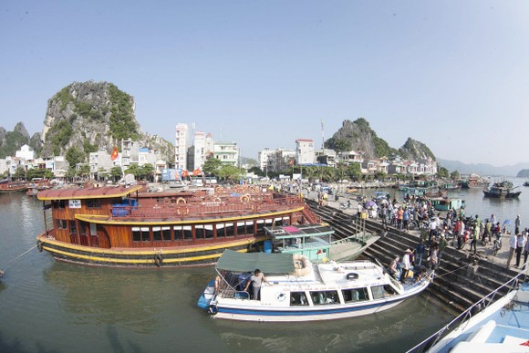 Quảng Ninh thông qua Đề án thành lập đặc khu Vân Đồn ảnh 1