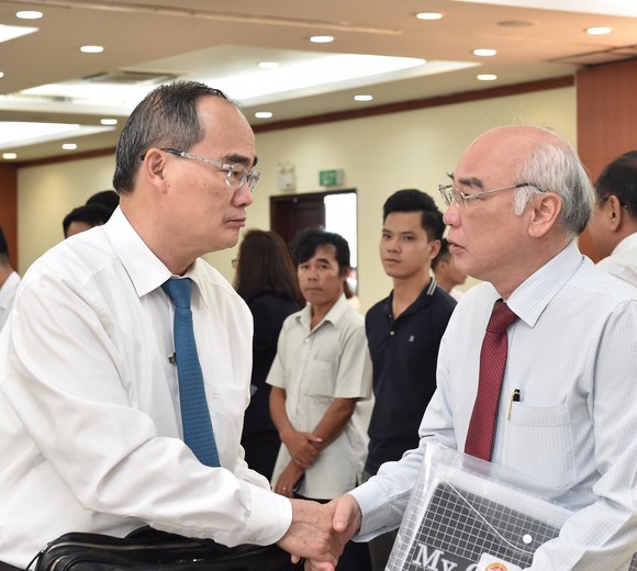 Tránh đùn đẩy trách nhiệm làm lãng phí thời gian, lãng phí đầu tư, trễ việc ảnh 1