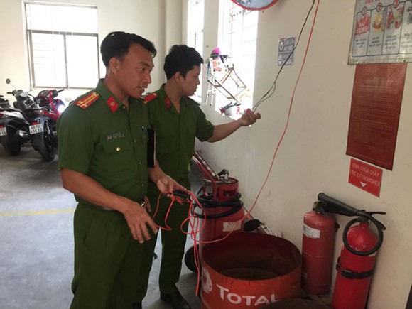 Phát hiện hàng loạt vi phạm an toàn PCCC tại các chung cư ở Biên Hòa ảnh 1