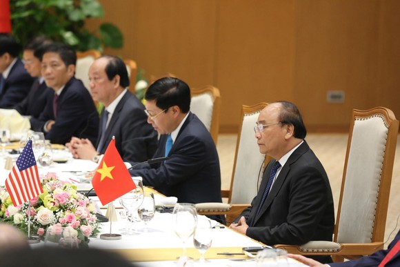 Thủ tướng Nguyễn Xuân Phúc hội kiến Tổng thống Donald Trump ảnh 10