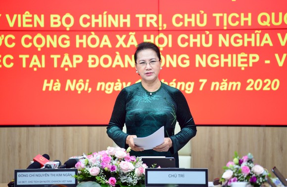 Chủ tịch Quốc hội Nguyễn Thị Kim Ngân yêu cầu Viettel tiếp tục tiên phong kiến tạo cuộc sống số tại Việt Nam ảnh 4