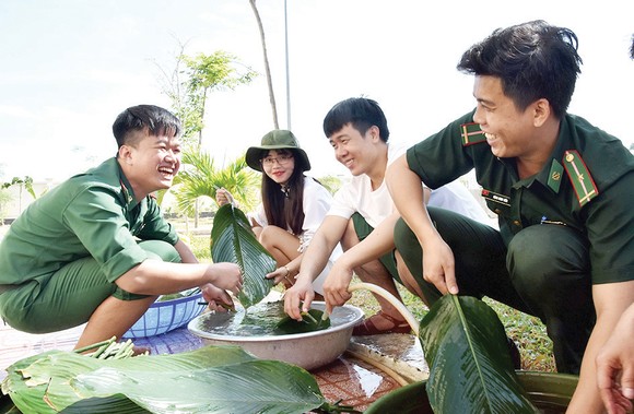 Vui xuân mới không quên nhiệm vụ ảnh 1