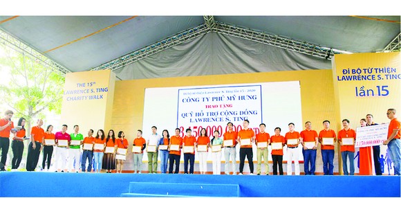 Tập đoàn Xây dựng Hòa Bình - 15 năm đồng hành cùng bước chân thiện nguyện Lawrence S. Ting ảnh 2