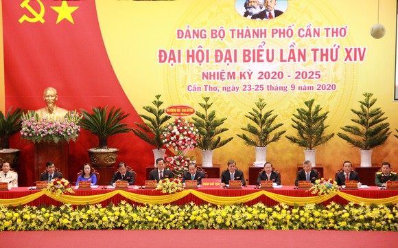 Đồng chí Lê Quang Mạnh đắc cử Bí thư Thành ủy Cần Thơ ảnh 1