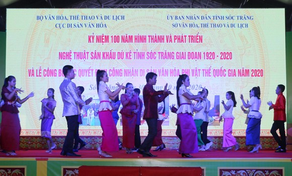 Nhạc ngũ âm, múa Rom-Vong, nghề làm bánh pía trở thành Di sản Văn hoá phi vật thể ảnh 4