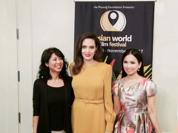 Hà Phương gặp riêng Angelina Jolie ở Hollywood ảnh 2