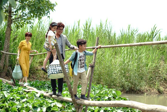 Câu chuyện làm cha, mẹ đơn thân lên màn ảnh rộng Việt ảnh 3