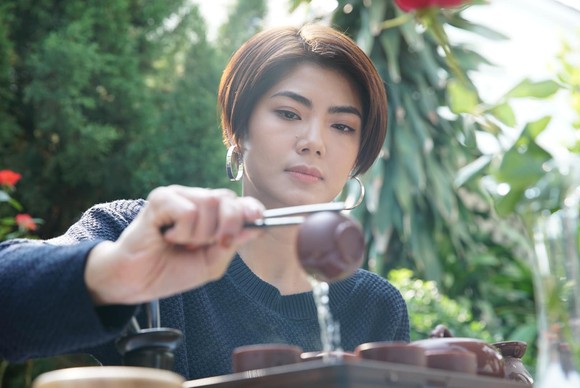 Yêu và hận trong ""Dòng đời chảy ngược"" ảnh 3