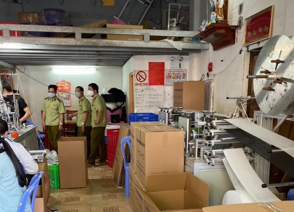 Gần 28.000 khẩu trang thu giữ ở TPHCM không có tác dụng phòng chống dịch ảnh 2