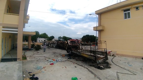 Khởi tố, tạm giam 8 nghi can để điều tra vụ gây rối ở Bình Thuận ảnh 1